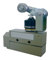 MULTICOMP PRO MC002420 Microswitch, Miniature, Roller Lever, Screw, 10 A