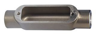 CROUSE-HINDS C18SS Conduit Fitting, Condulet® Outlet Body with Gasketed Cover, C, 1/2 ", Stainless Steel, 141.22 mm