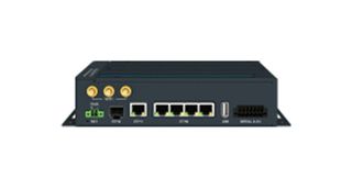 ADVANTECH ICR-4401WS Ruteador/Gateway Alámbrico, Alta Velocidad, 5 Puertos Ethernet, 10/100/1000 Mbps, RS-232/485 x 1